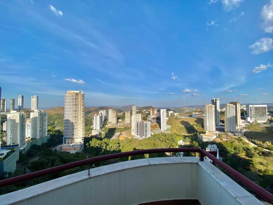 Linda Cobertura No Vila Da Serra Nova Lima Exterior foto